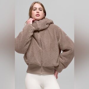 NWT ALO Foxy Sherpa Jacket Size Medium